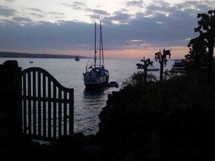 پانسیون Jean's Home