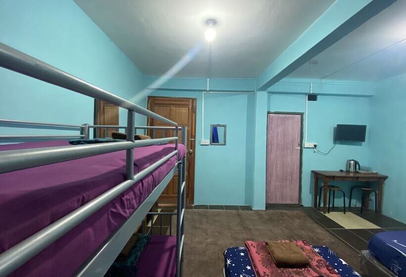 膳宿费 Kupi Kupi & Stay