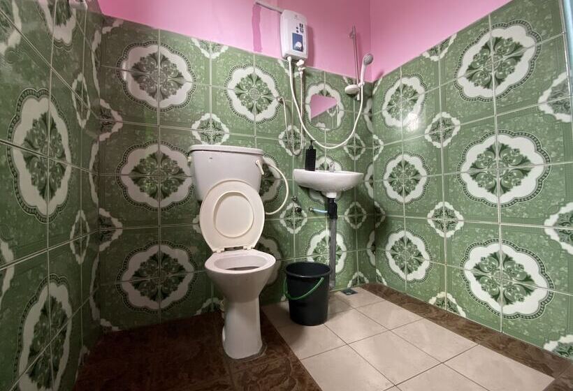 膳宿费 Kupi Kupi & Stay