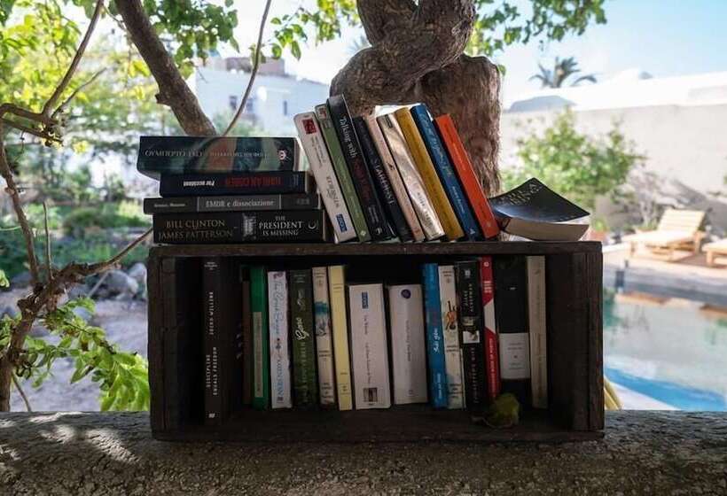 Pensión Guest House Kalitsi