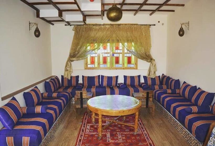 پانسیون Maison D Hôtes Tinwitchi