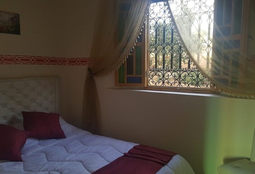 پانسیون Maison D Hôtes Tinwitchi