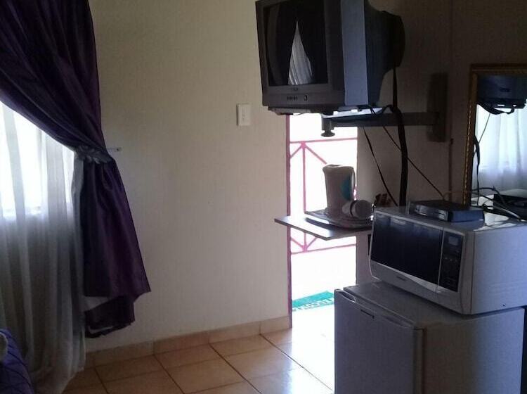 Пансион Masego Guest House