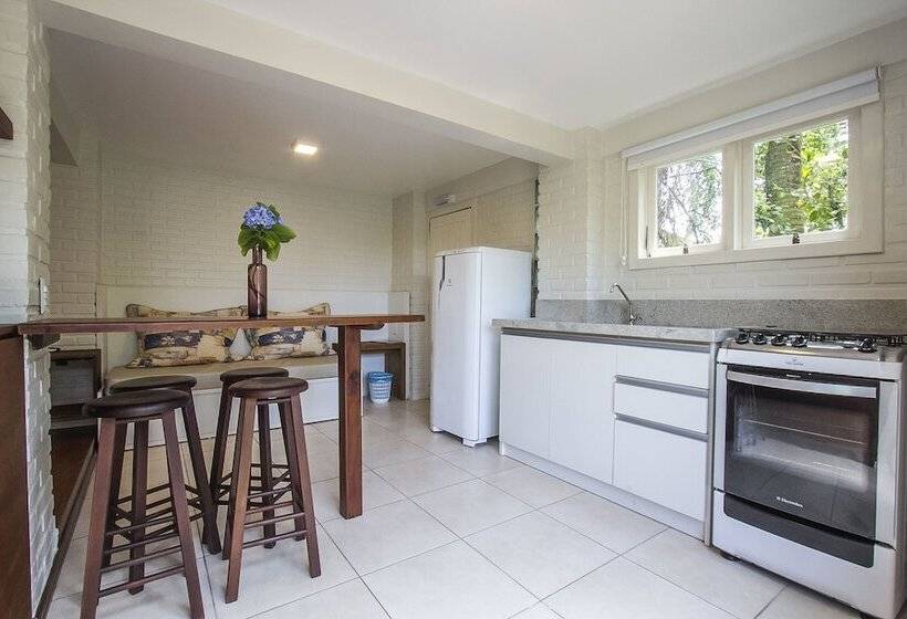 פנסיון Morada Dos Sisais