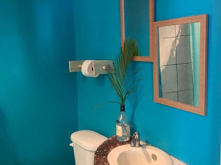 פנסיון Nomadas Paradise House