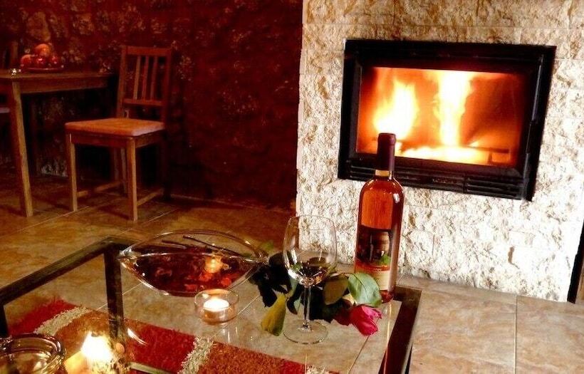 פנסיון Paliokastro Guesthouse