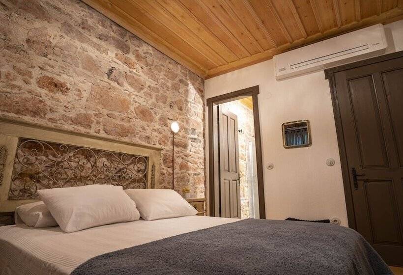 פנסיון Pita Hotel Cunda