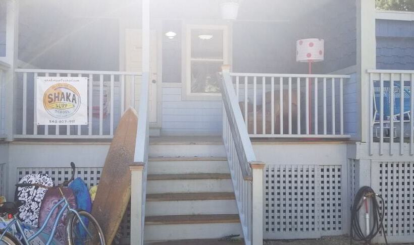 بنسيون Riverside Inn And Cottages