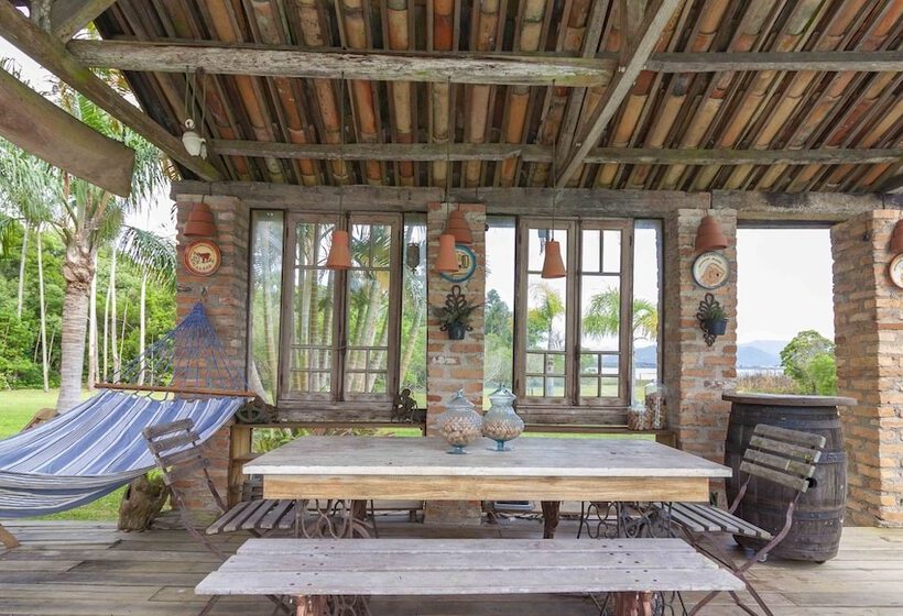 פנסיון Vieja Hacienda