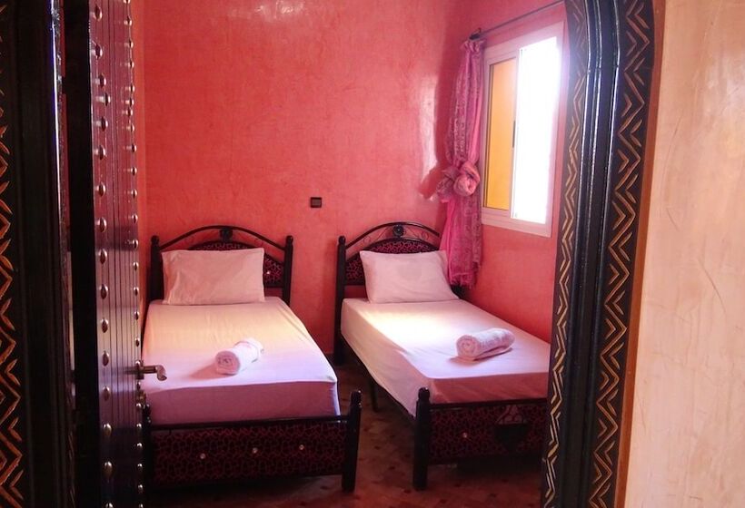 پانسیون Zina Surf