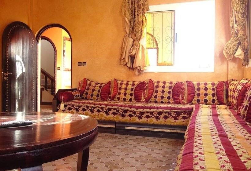 Пансион Zina Surf