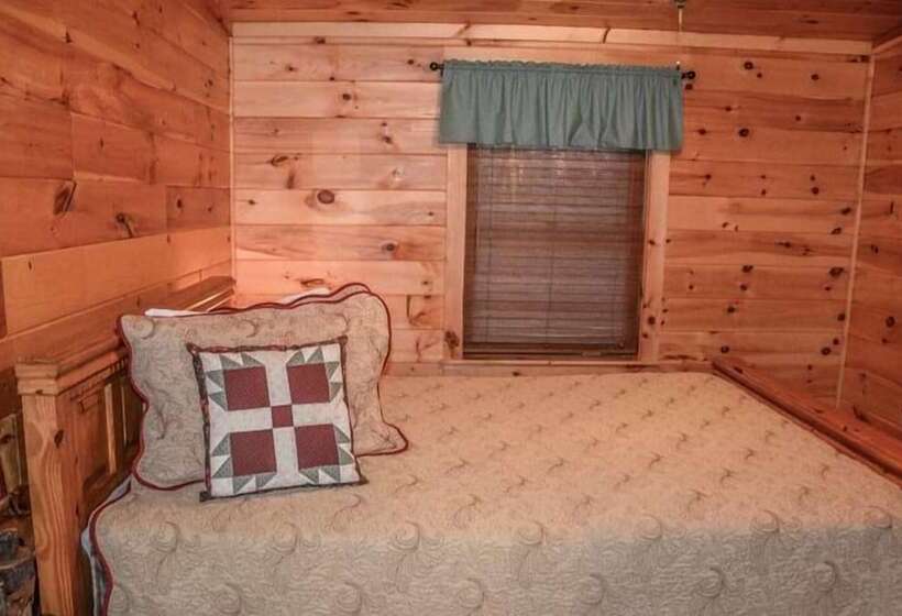 Poppy`s Mountain House