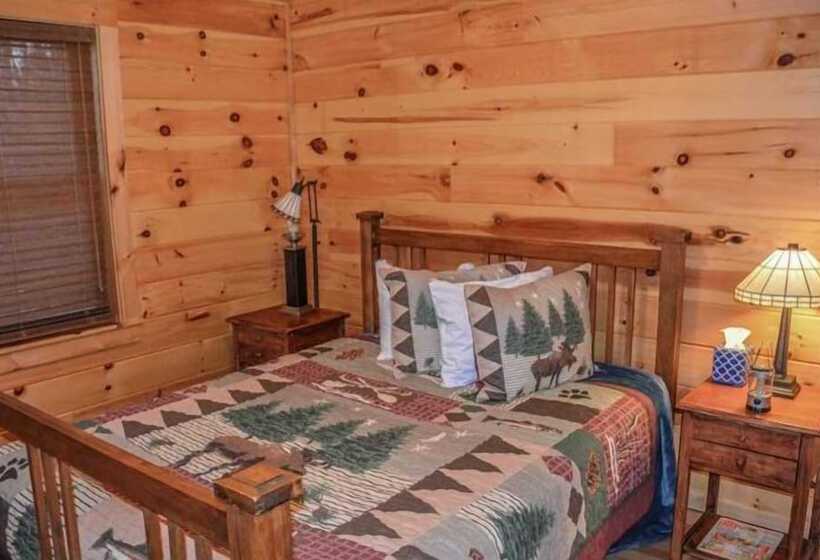 Poppy`s Mountain House