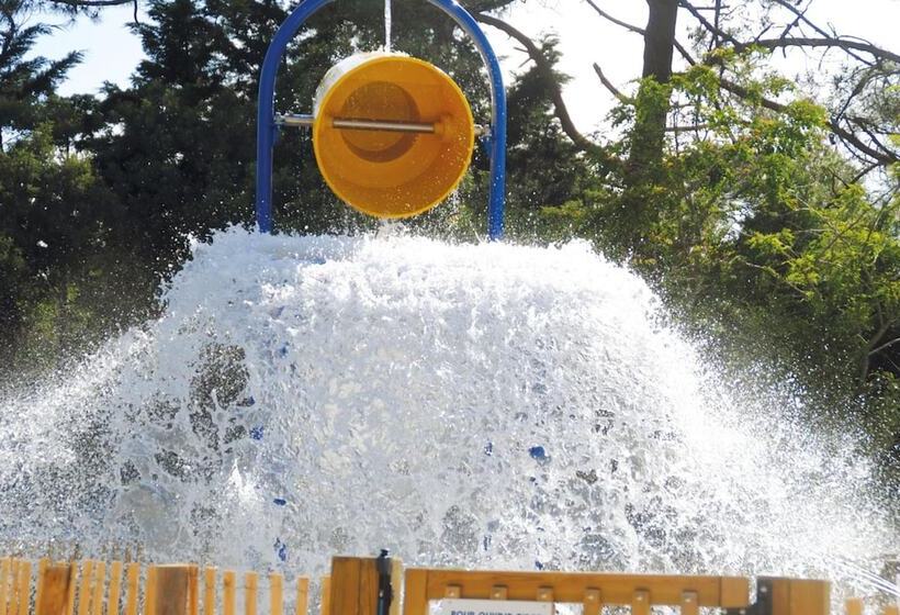 אתר נופש Village Vacances Passion Les Bris