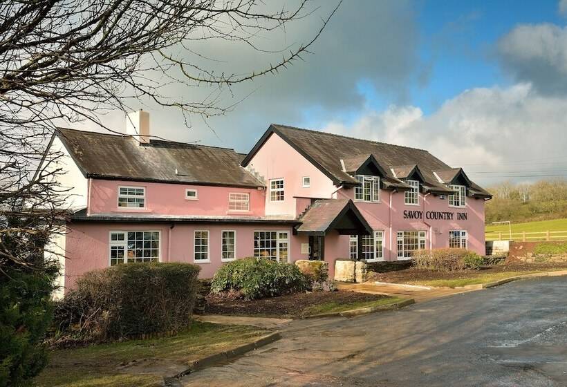 Savoy Country Inn