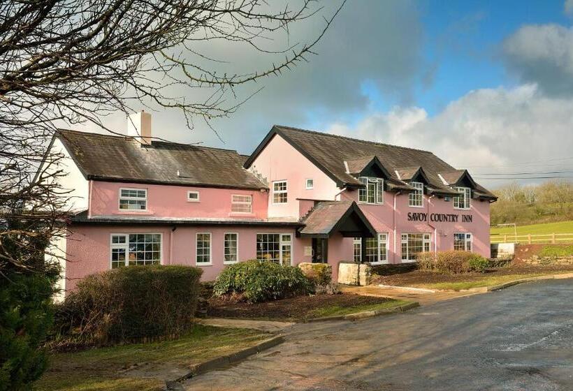 Savoy Country Inn