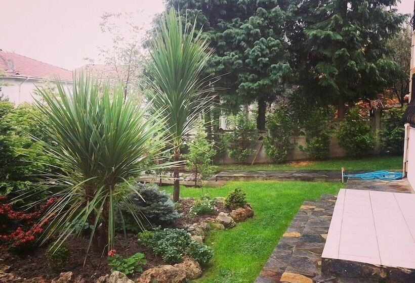 هتل Snow Hi̇ll House Pansiyon