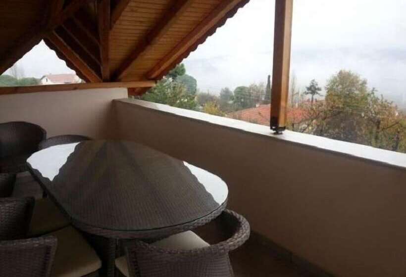 هتل Snow Hi̇ll House Pansiyon