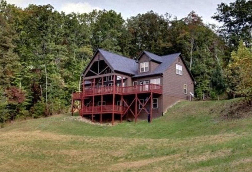 Southern Cross Lodge