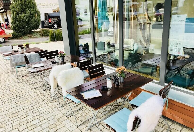 Stefanies Cafe Pension Culture