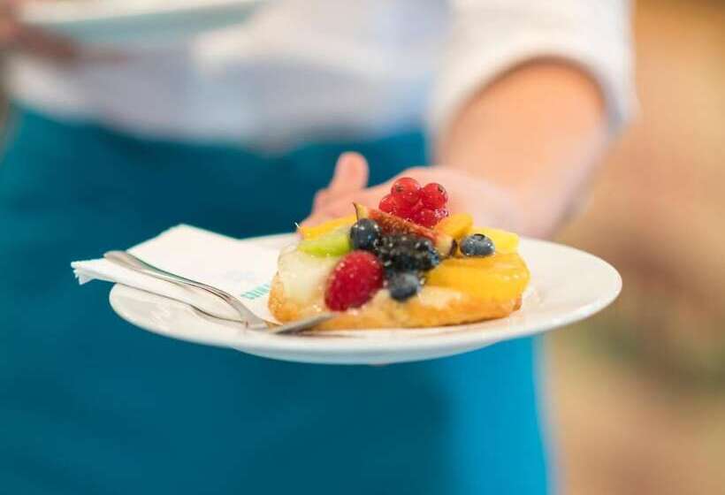 Stefanies Cafe Pension Culture