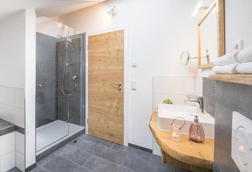 Stefanies Cafe Pension Culture