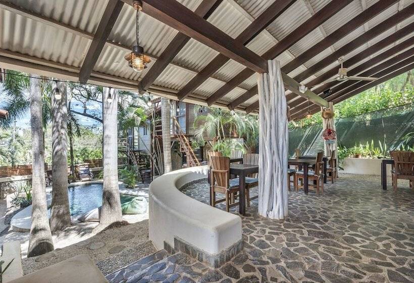 The Beach Bungalows Tamarindo B&b