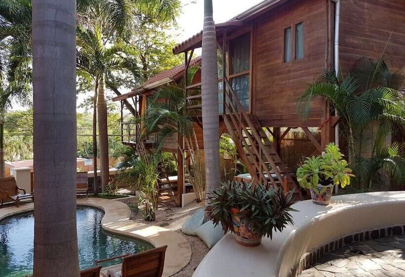 The Beach Bungalows Tamarindo B&b