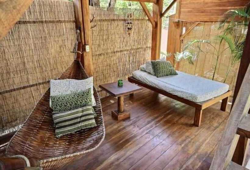 The Beach Bungalows Tamarindo B&b