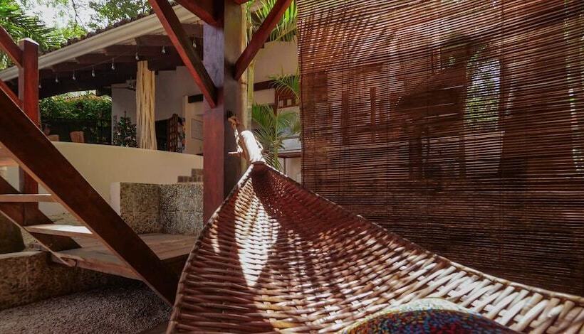 The Beach Bungalows Tamarindo B&b