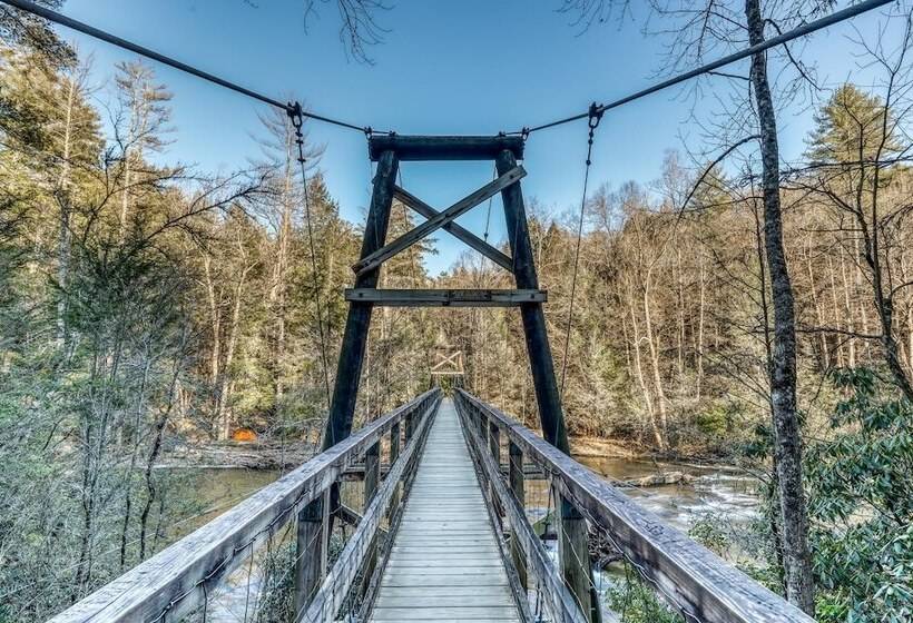 Toccoa River Retreat