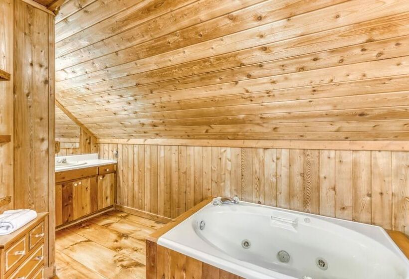 Toccoa River Retreat