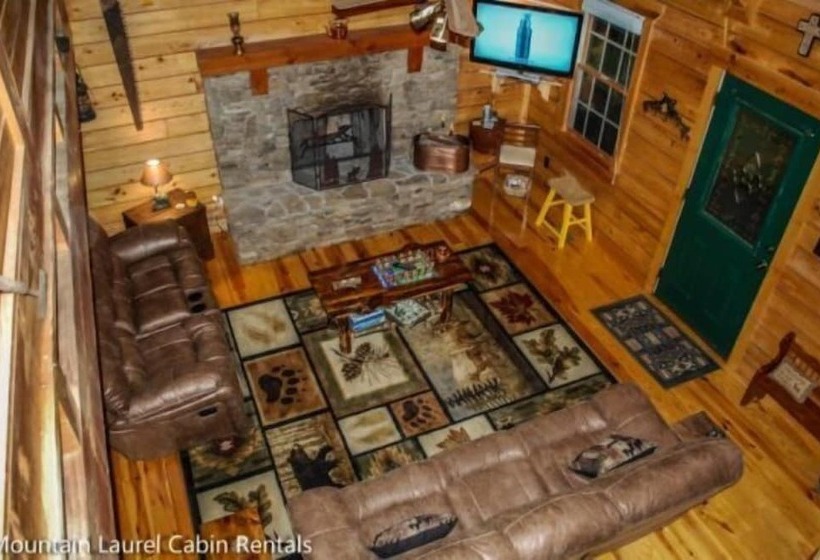 Toccozy Cabin Retreat