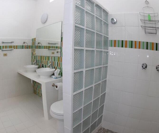 Togo Bed And Breakfast