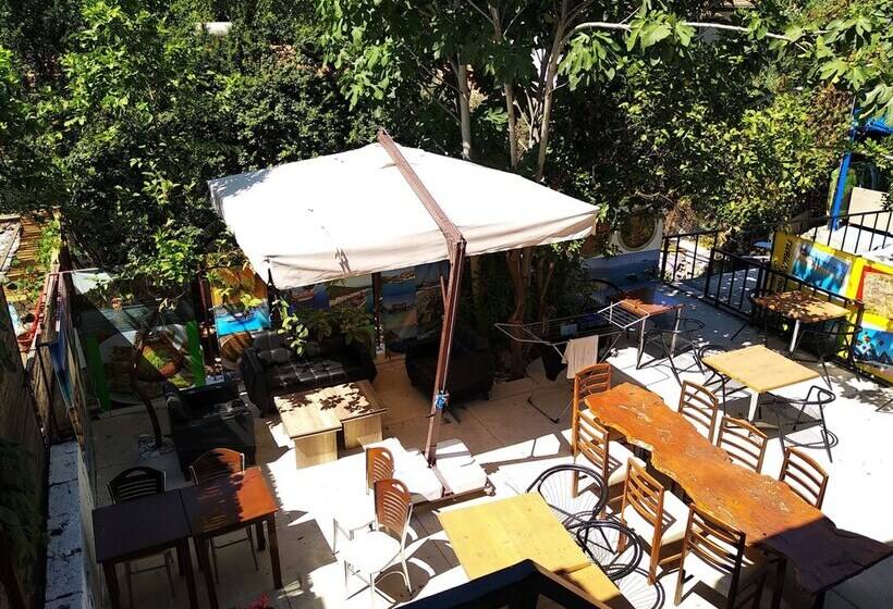 Turunc Hostel Cafe