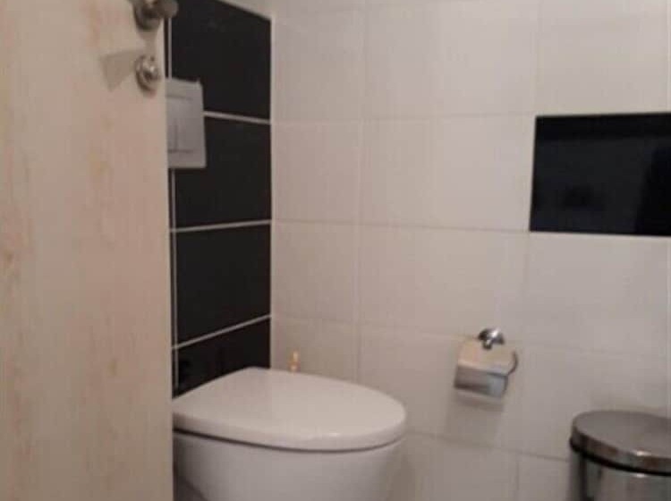 Urla Begonvil Pansiyon