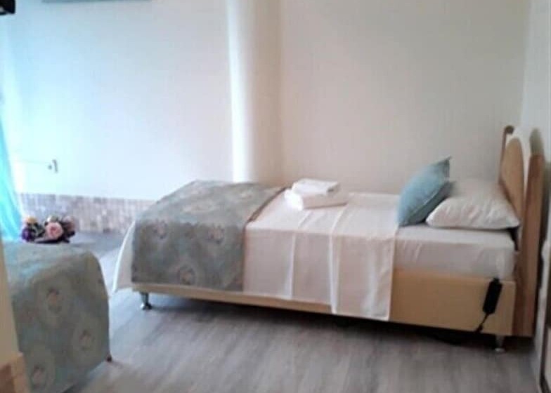 Urla Begonvil Pansiyon