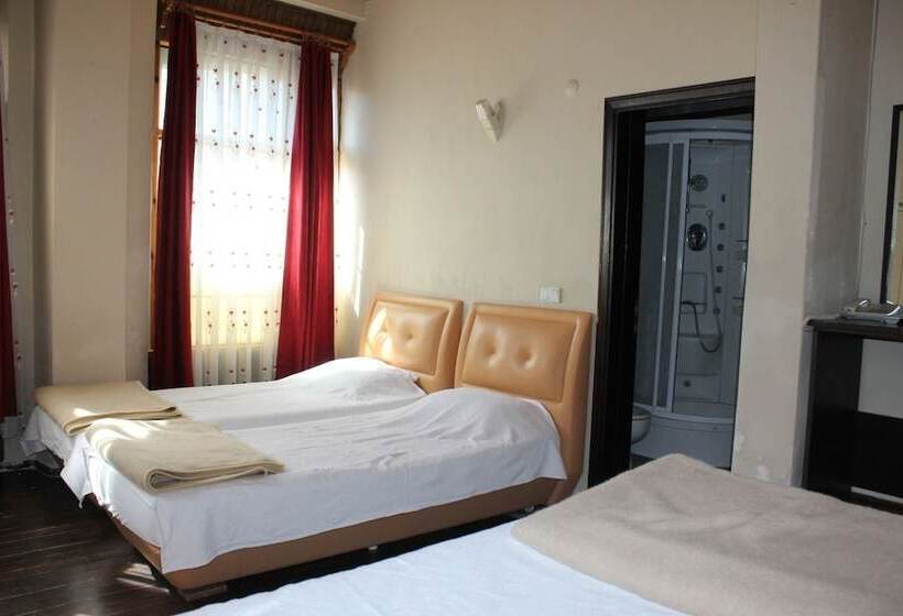 Urla Tarihi Han Otel