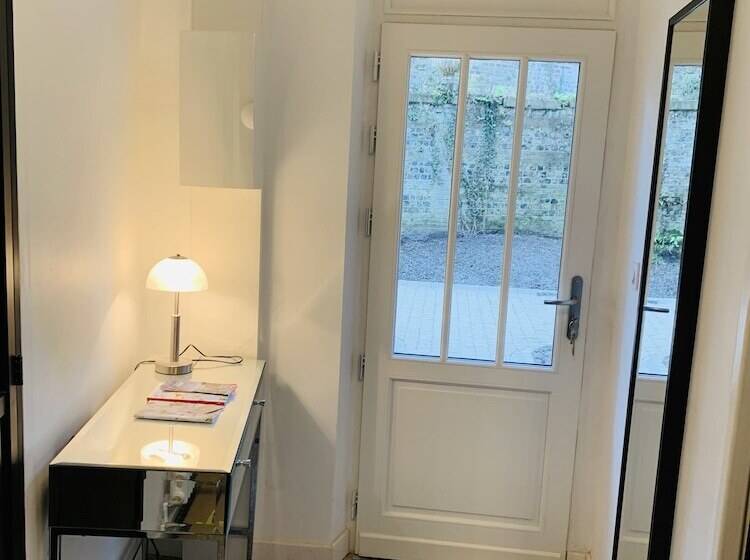 Villa Castel Chambres D Hôtes B&b