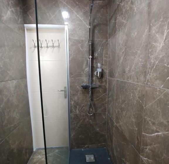 Villa Castel Chambres D Hôtes B&b