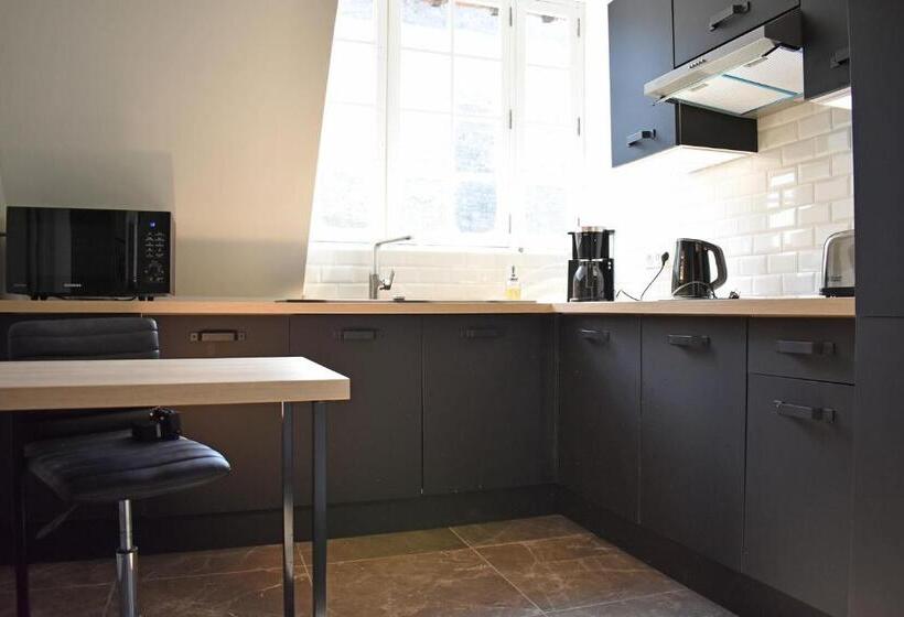 Villa Castel Chambres D Hôtes B&b