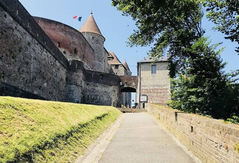 Villa Castel Chambres D Hôtes B&b
