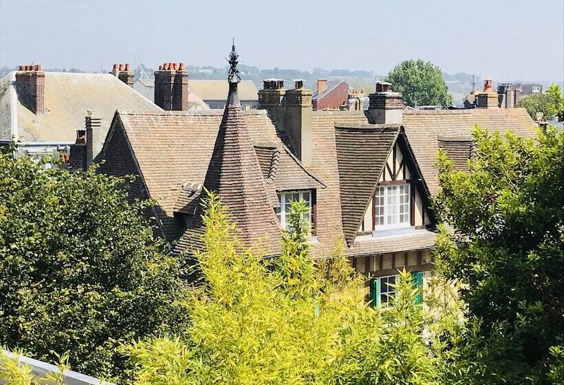 Villa Castel Chambres D Hôtes B&b