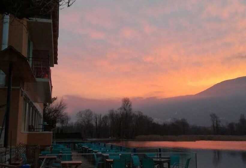 Weekend Hotel Les Pieds Dans L Eau