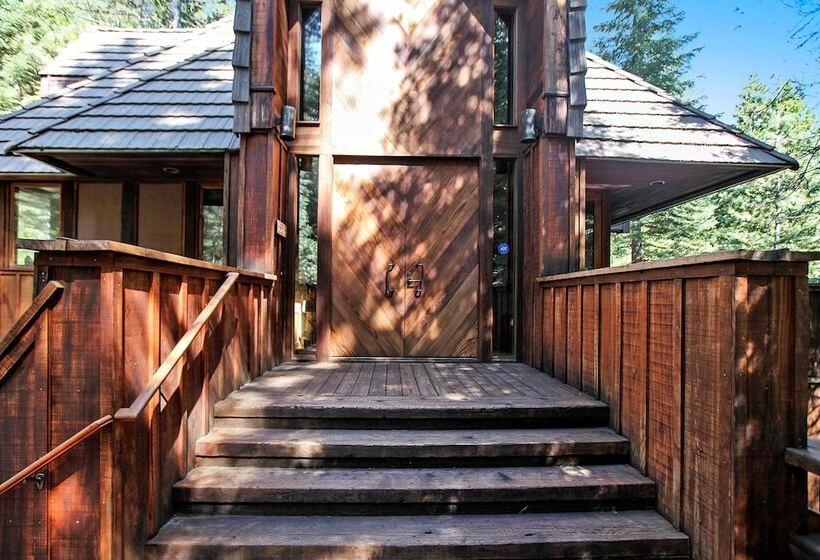 Yosemite Scenic Wonders   Fish Camp Area