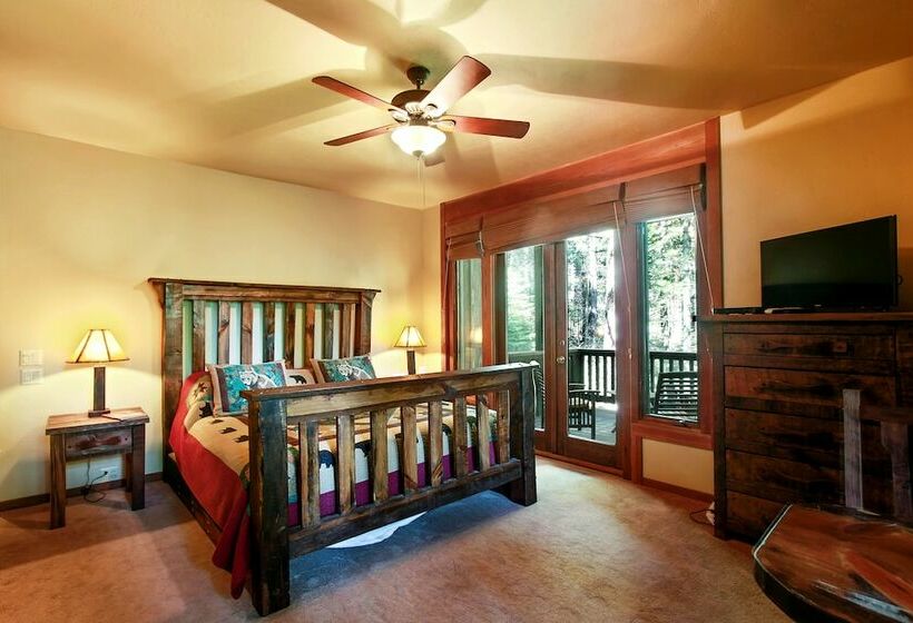 Yosemite Scenic Wonders   Fish Camp Area