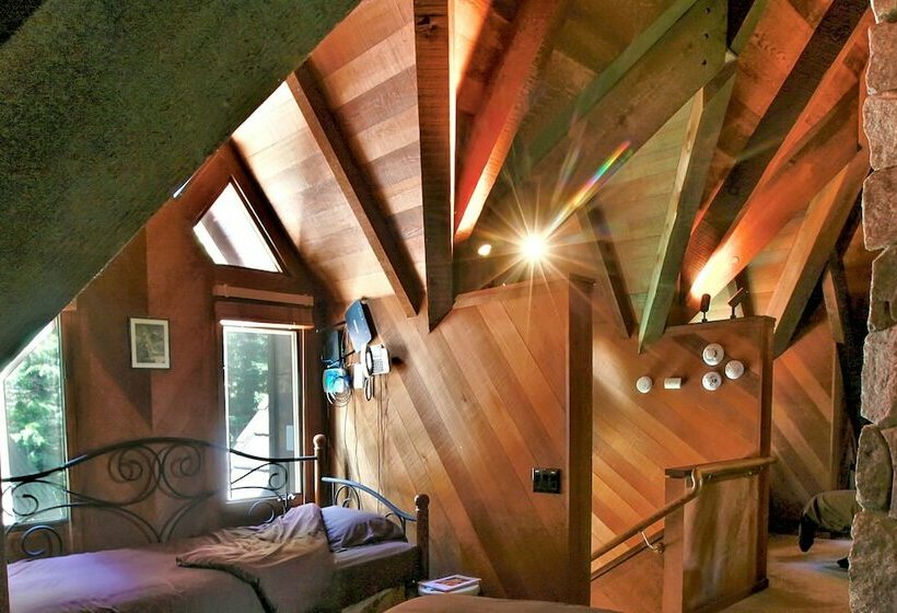 Yosemite Scenic Wonders   Fish Camp Area