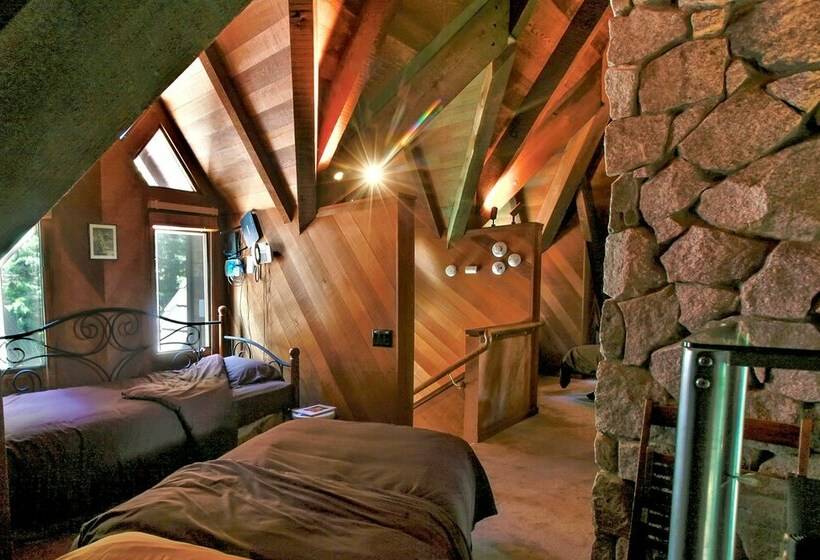 Yosemite Scenic Wonders   Fish Camp Area