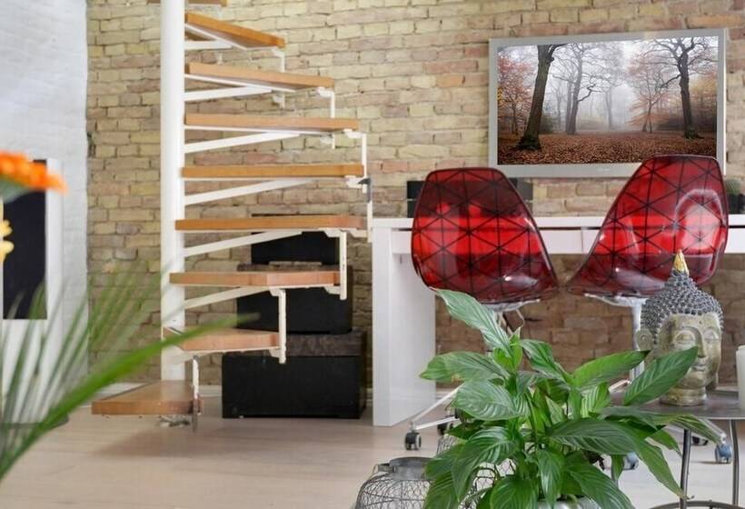 Aalborg Bed And Breakfast