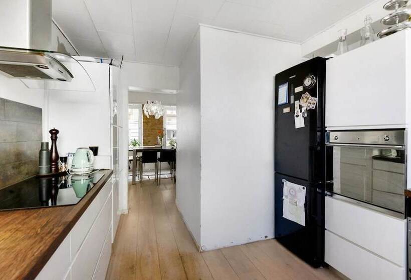 Aalborg Bed And Breakfast